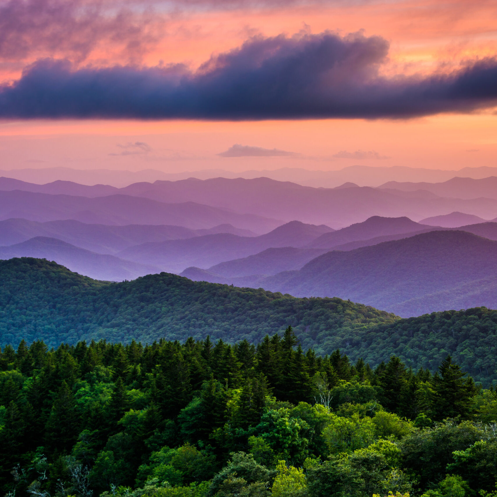 Sunset from Cowee Mountains Overlook, on the Blue Ridge Parkway Sunset from Cowee Mountains Overlook, on the Blue Ridge Parkway in North Carolina.